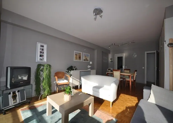 In Near The Apartment *